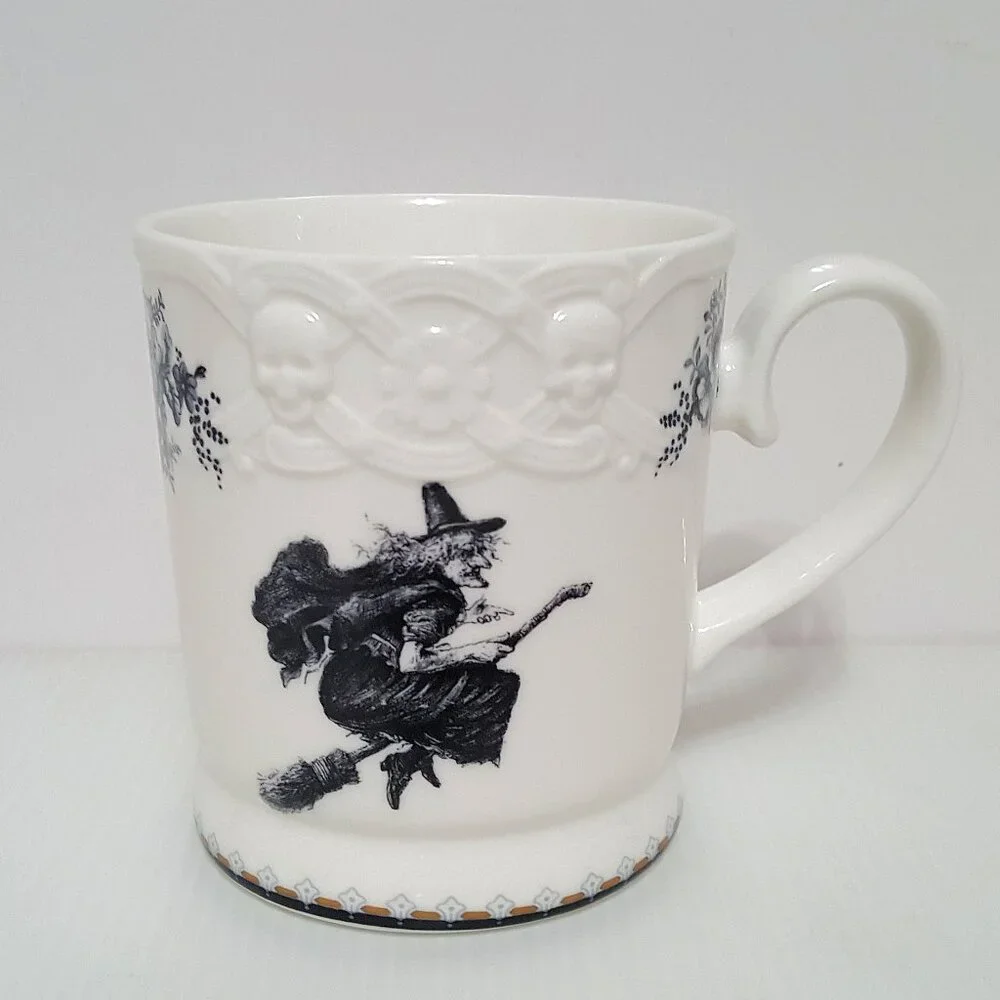 NEW Williams Sonoma SPOOKY SOIREE Mug Witch 12 OZ Stoneware Halloween NIB
